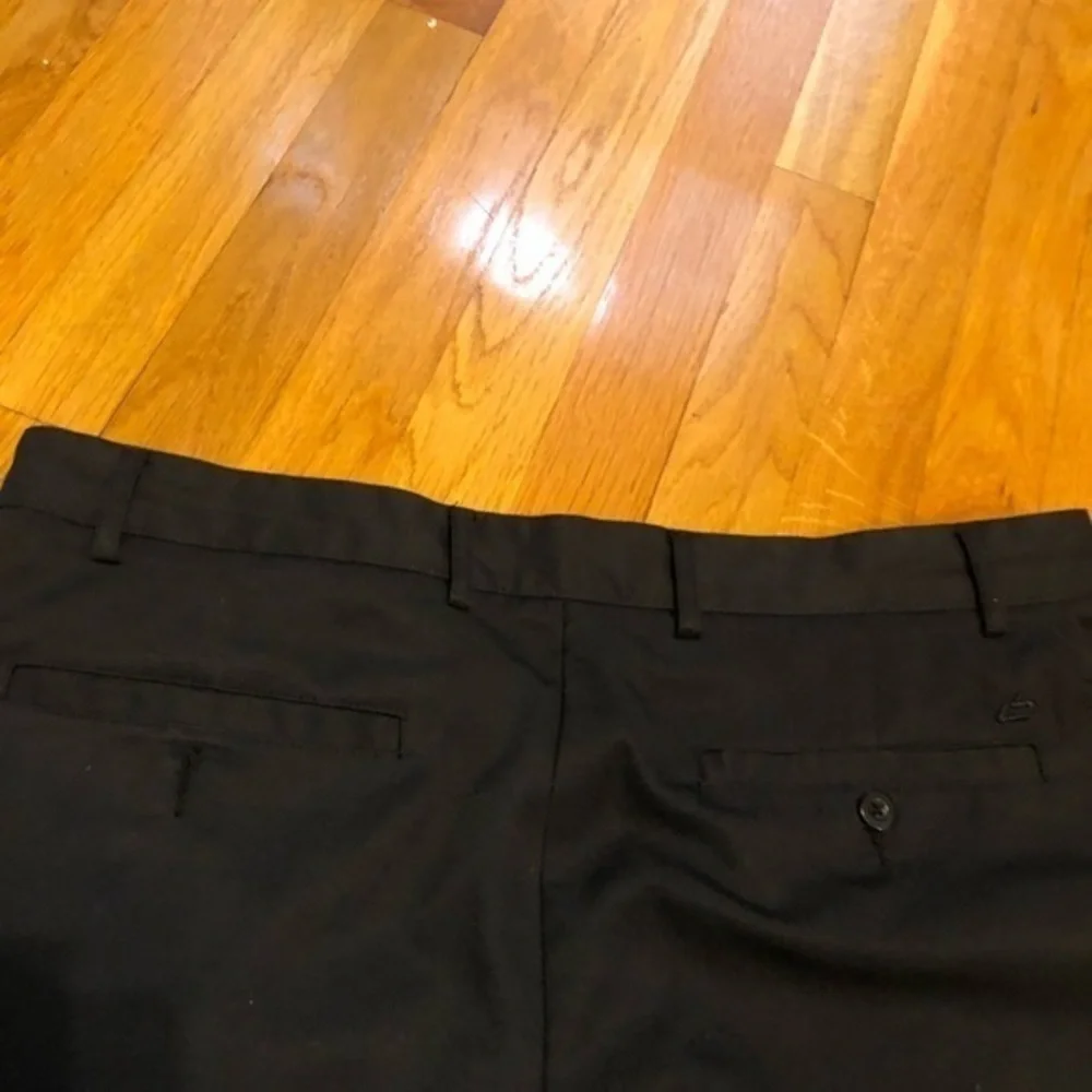 Men’s Bolle Tech Black‎ Golf Shorts Sz 36.